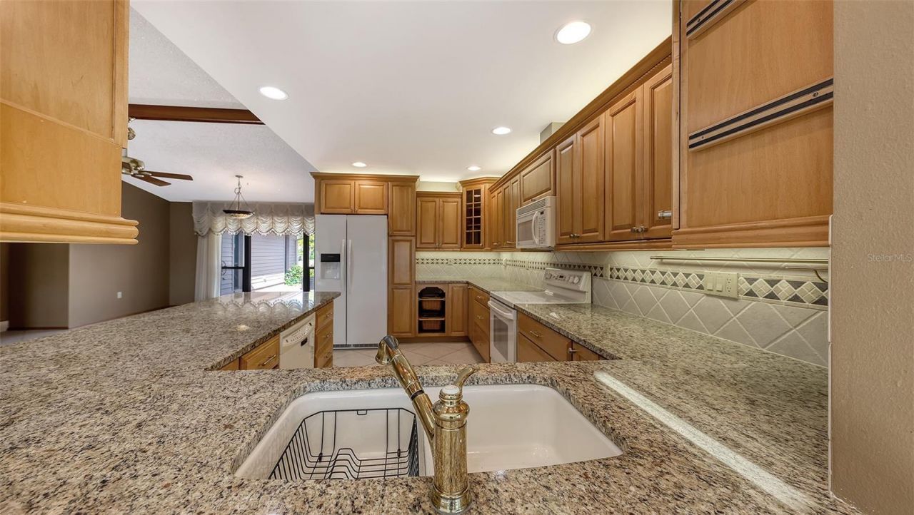 7603 Alhambra Drive, Bradenton, FL 34209 Photo