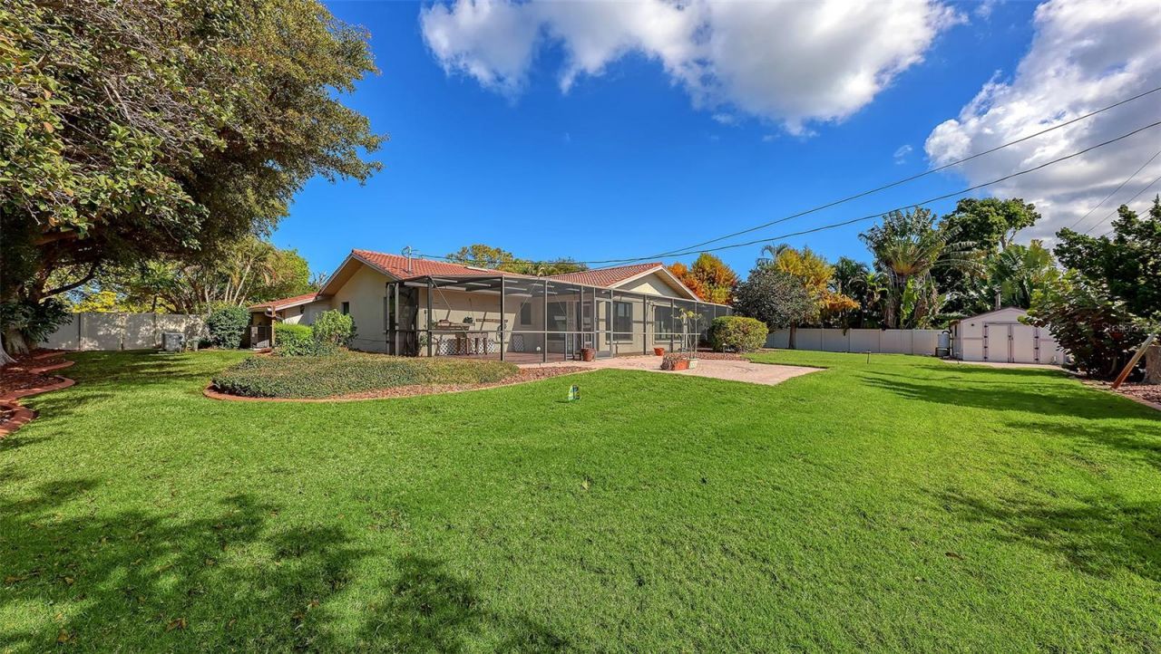 7603 Alhambra Drive, Bradenton, FL 34209 Photo