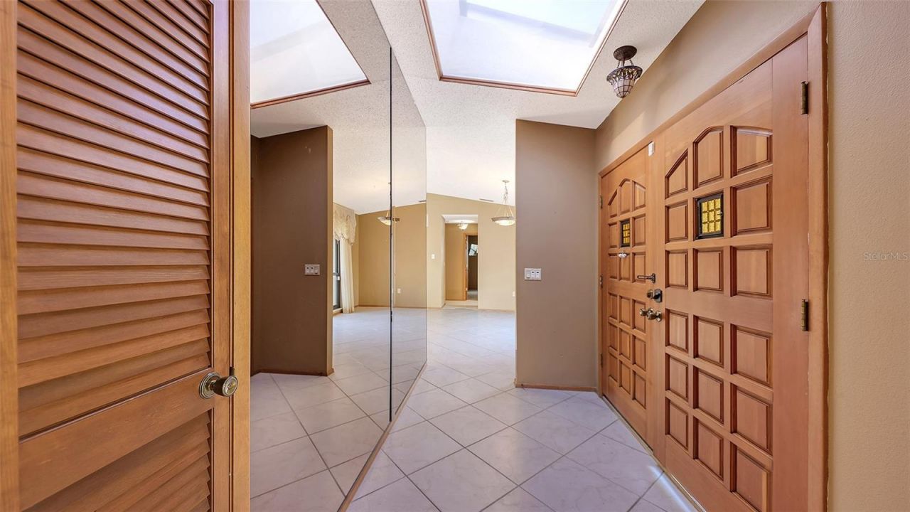 7603 Alhambra Drive, Bradenton, FL 34209 Photo