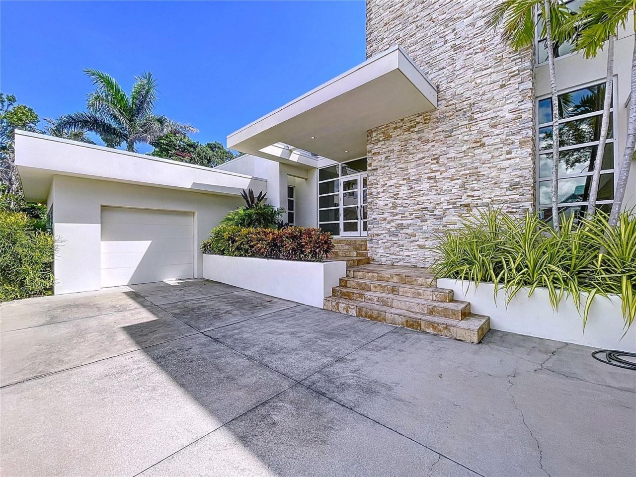 1347 Harbor Drive, Sarasota, FL 34239 Photo