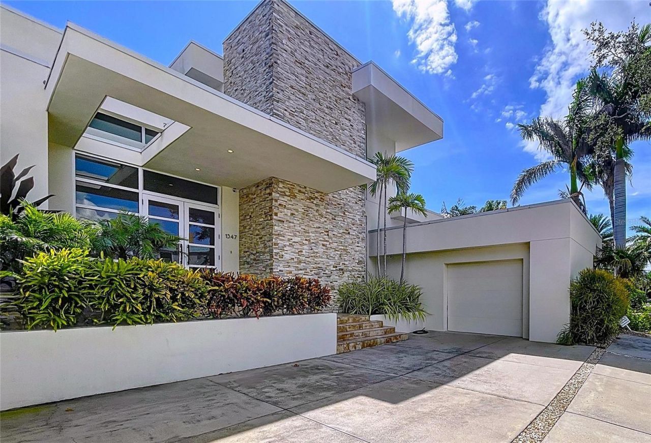 1347 Harbor Drive, Sarasota, FL 34239 Photo