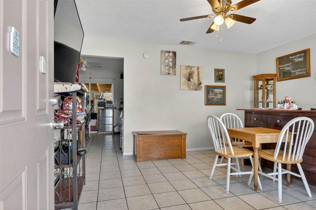 2613 Fowler Avenue, Auburndale, FL 33823 Photo