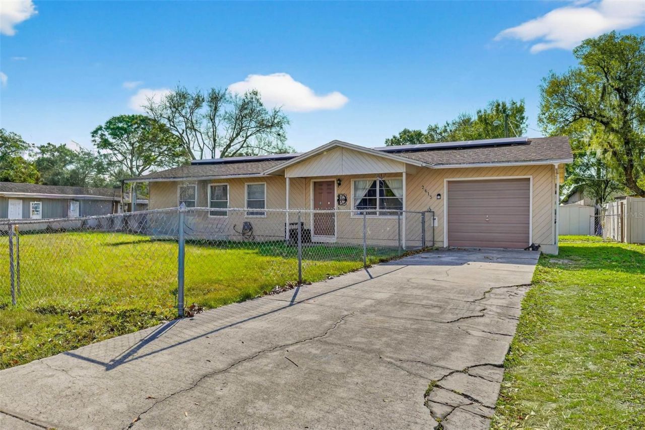 2613 Fowler Avenue, Auburndale, FL 33823 Photo