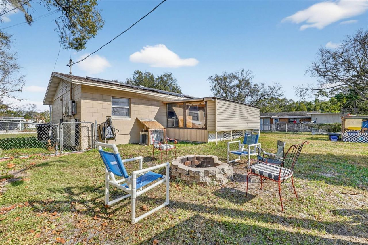 2613 Fowler Avenue, Auburndale, FL 33823 Photo