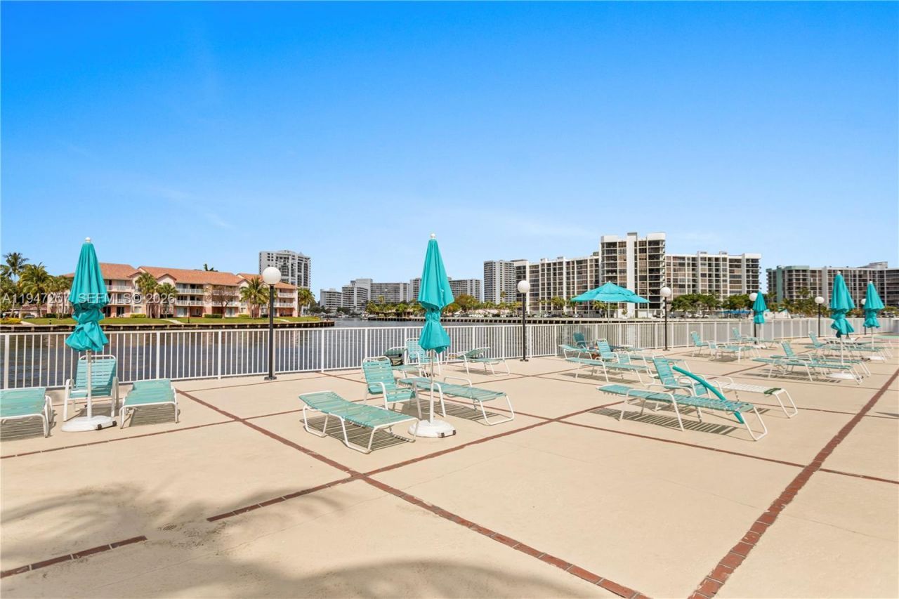 3800 S Ocean Dr, Unit 419, Hollywood, FL 33019 Photo