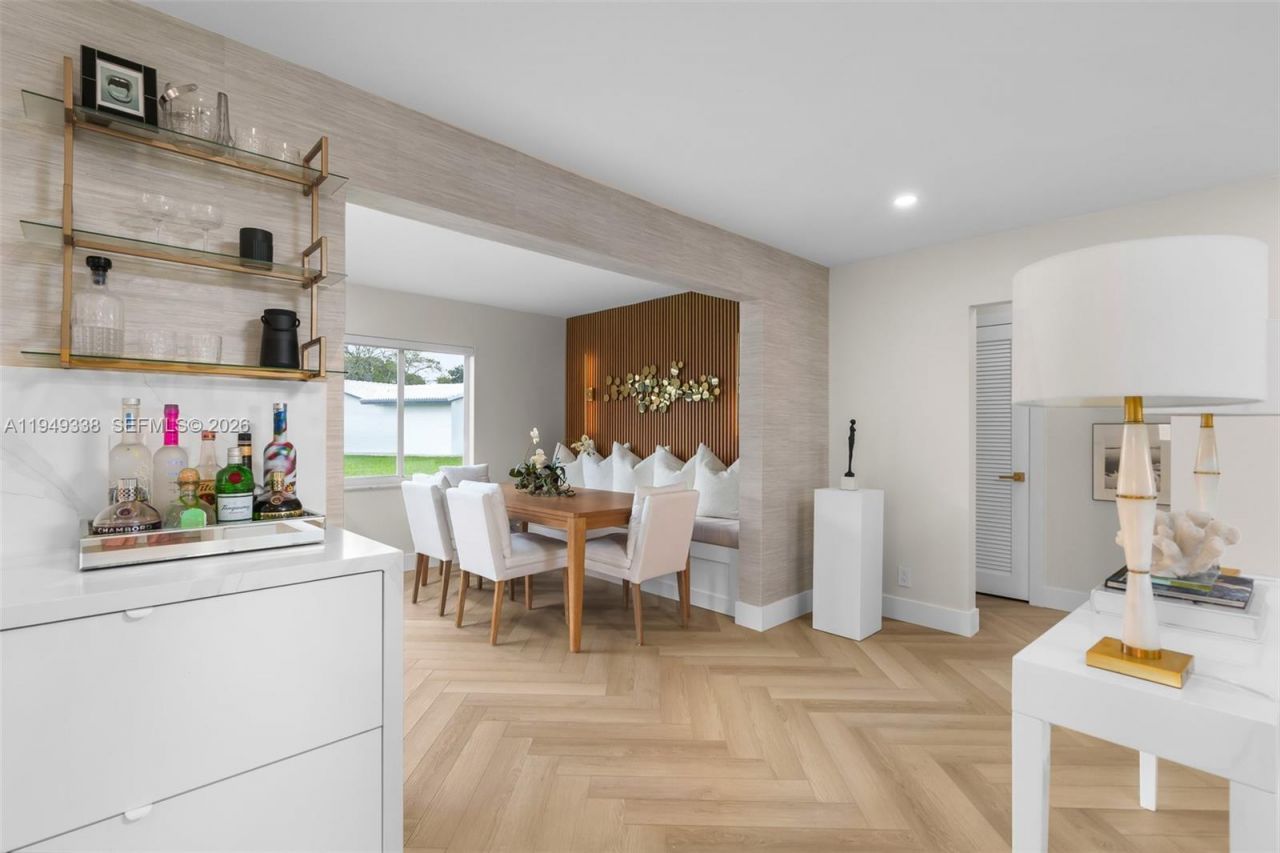 1581 NW 85th Ter, Plantation, FL 33322 Photo