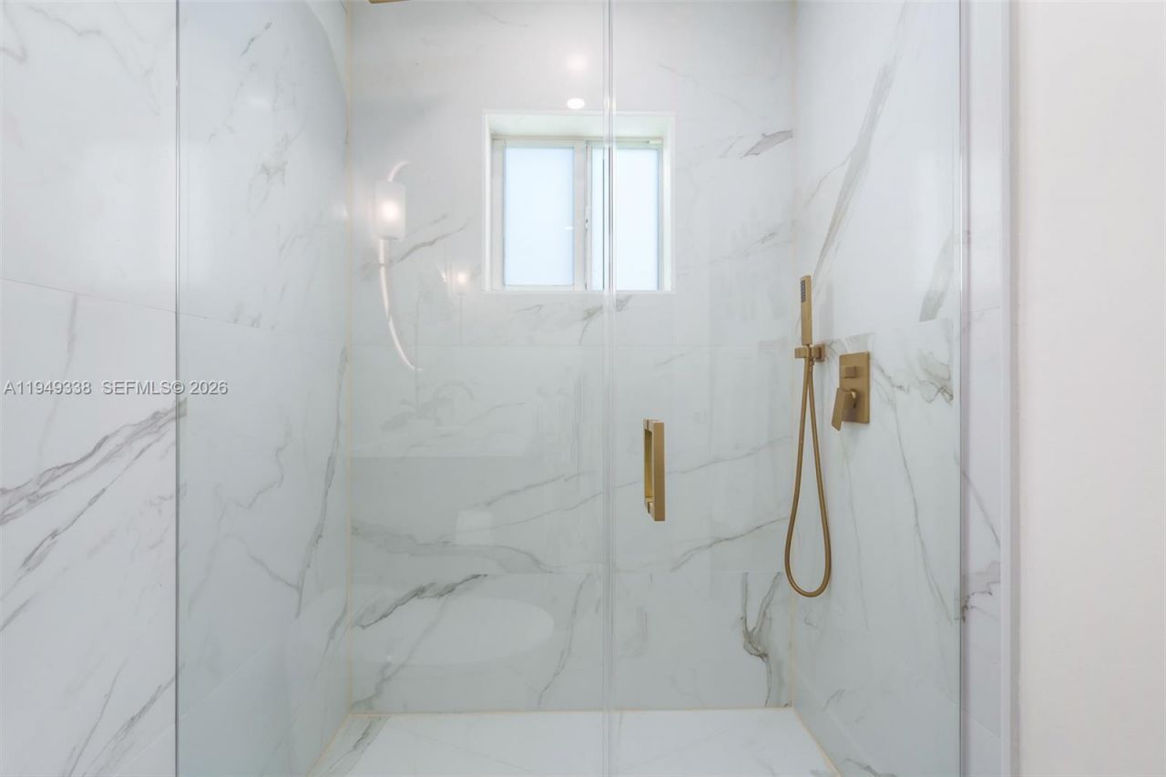 1581 NW 85th Ter, Plantation, FL 33322 Photo