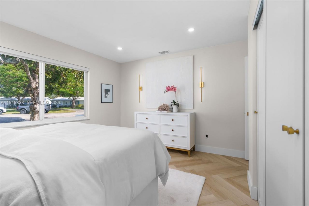 1581 NW 85th Ter, Plantation, FL 33322 Photo