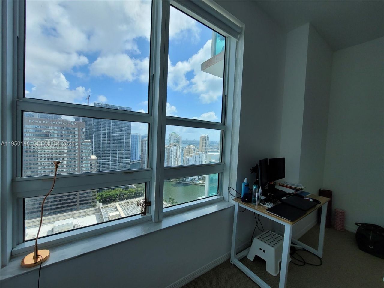950 Brickell Bay Dr, Unit 4108, Miami, FL 33131 Photo