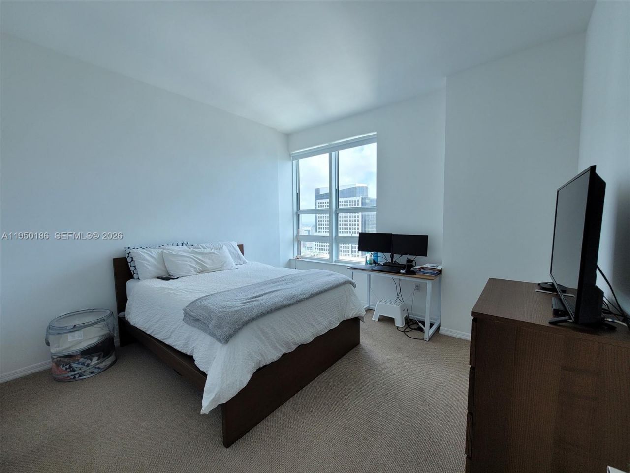 950 Brickell Bay Dr, Unit 4108, Miami, FL 33131 Photo