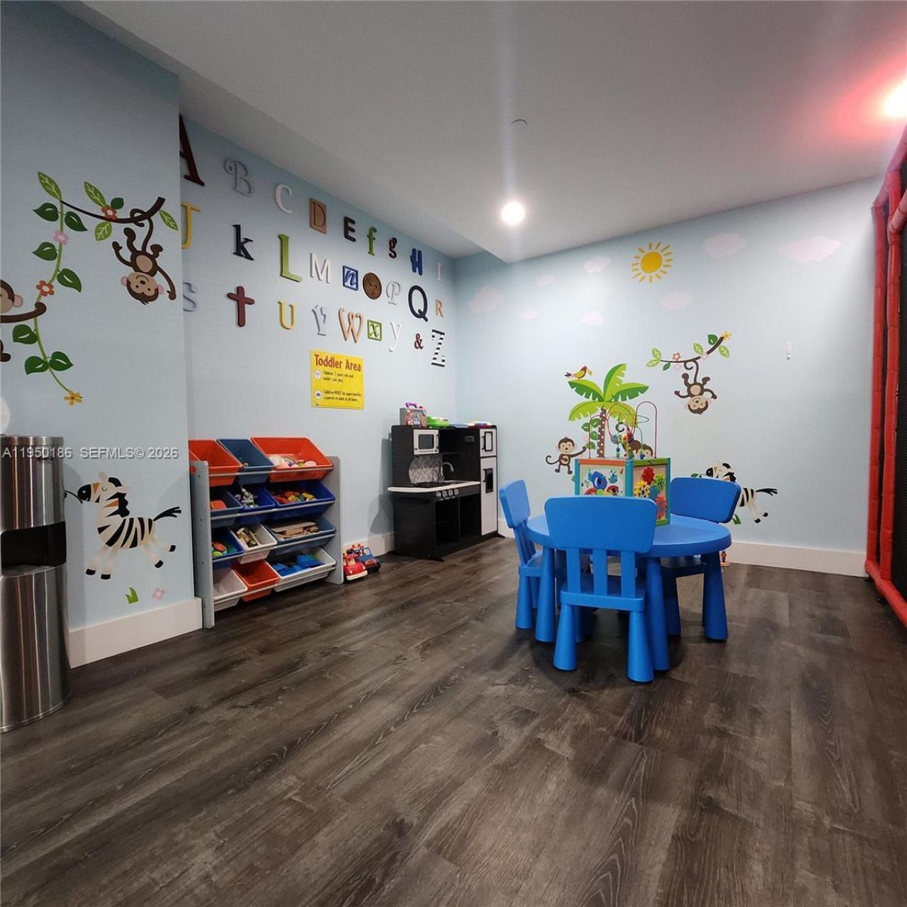 950 Brickell Bay Dr, Unit 4108, Miami, FL 33131 Photo