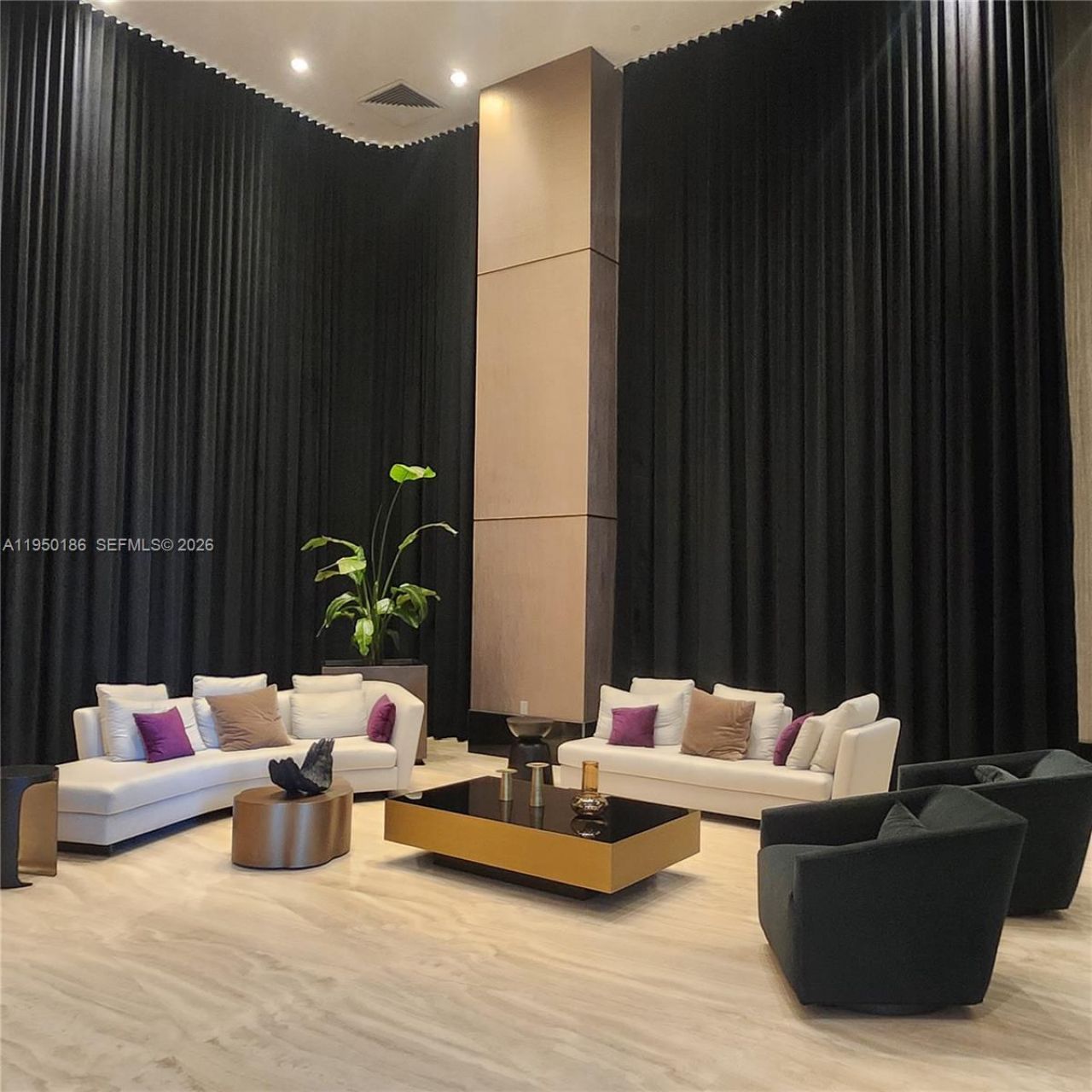 950 Brickell Bay Dr, Unit 4108, Miami, FL 33131 Photo