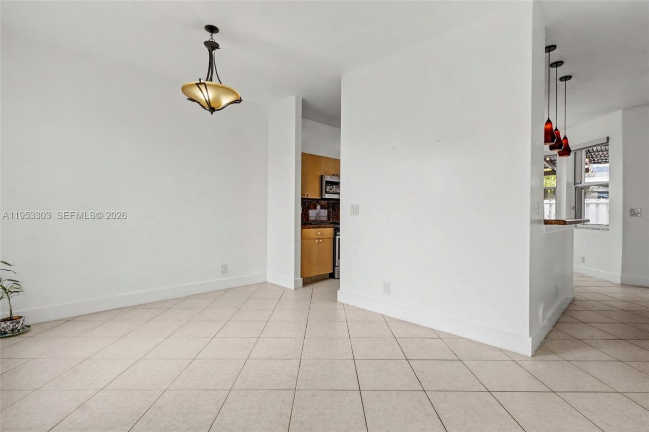 2436 SW 162nd Ter, Miramar, FL 33027 Photo