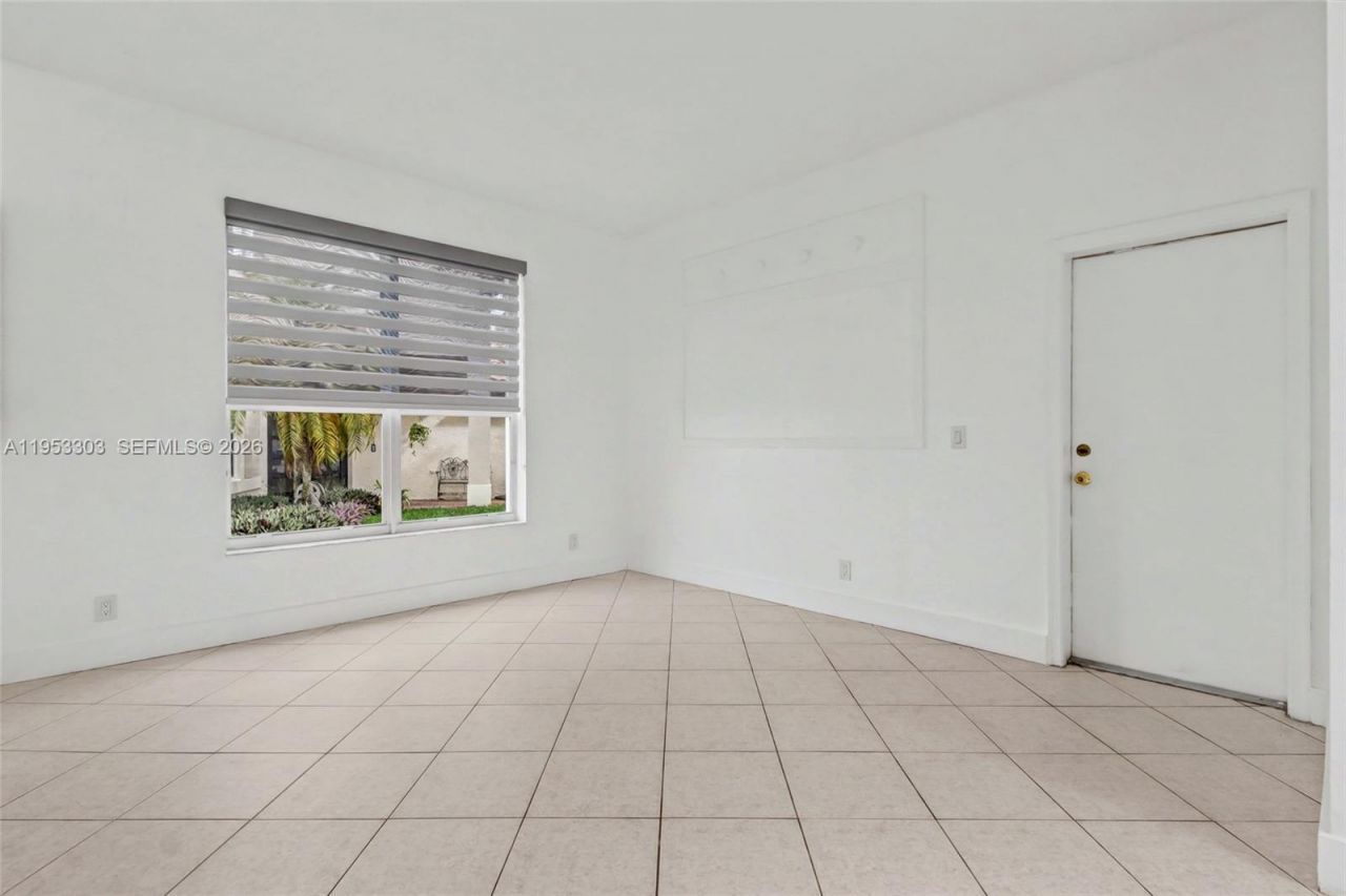 2436 SW 162nd Ter, Miramar, FL 33027 Photo