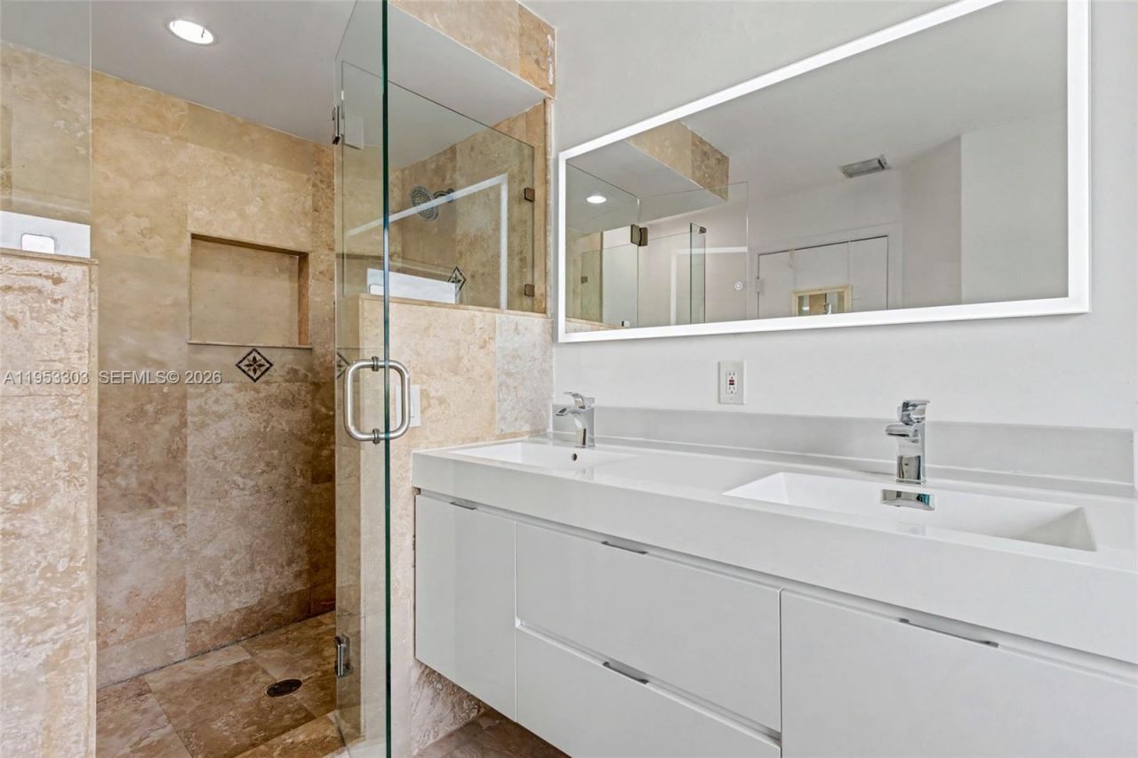 2436 SW 162nd Ter, Miramar, FL 33027 Photo