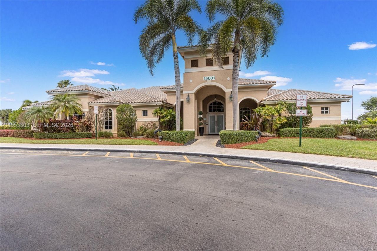 2436 SW 162nd Ter, Miramar, FL 33027 Photo