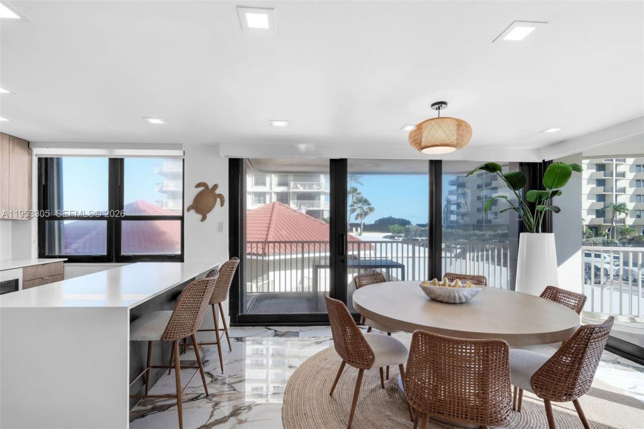 5480 N Ocean Dr , Unit B1B, Singer Island, FL 33404 Photo