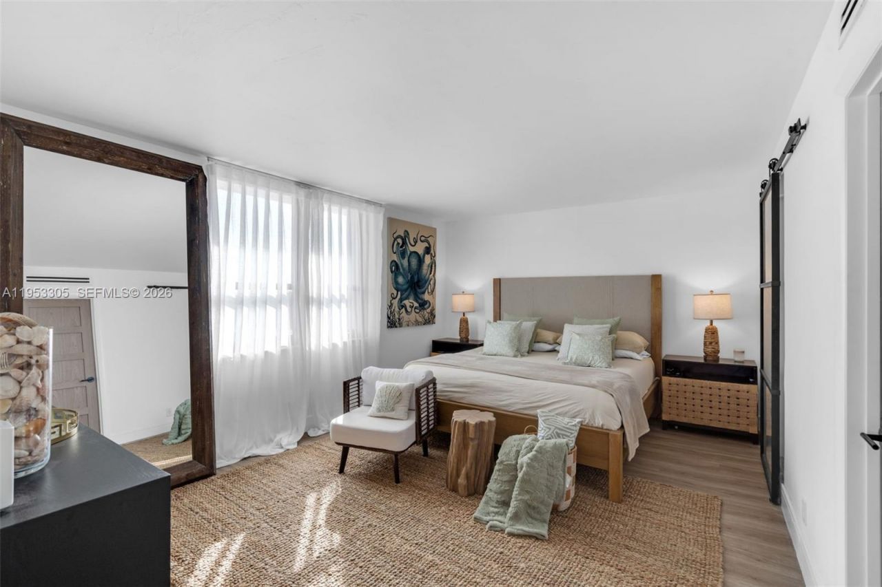 5480 N Ocean Dr , Unit B1B, Singer Island, FL 33404 Photo