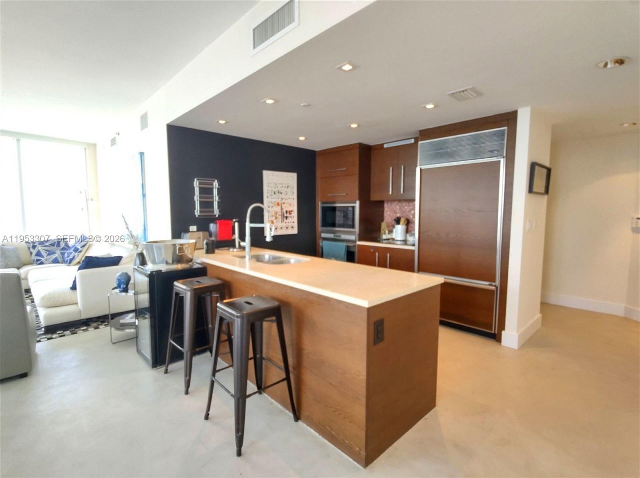 465 Brickell Ave, Unit 4402, Miami, FL 33131 Photo