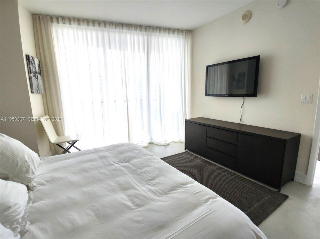 465 Brickell Ave, Unit 4402, Miami, FL 33131 Photo