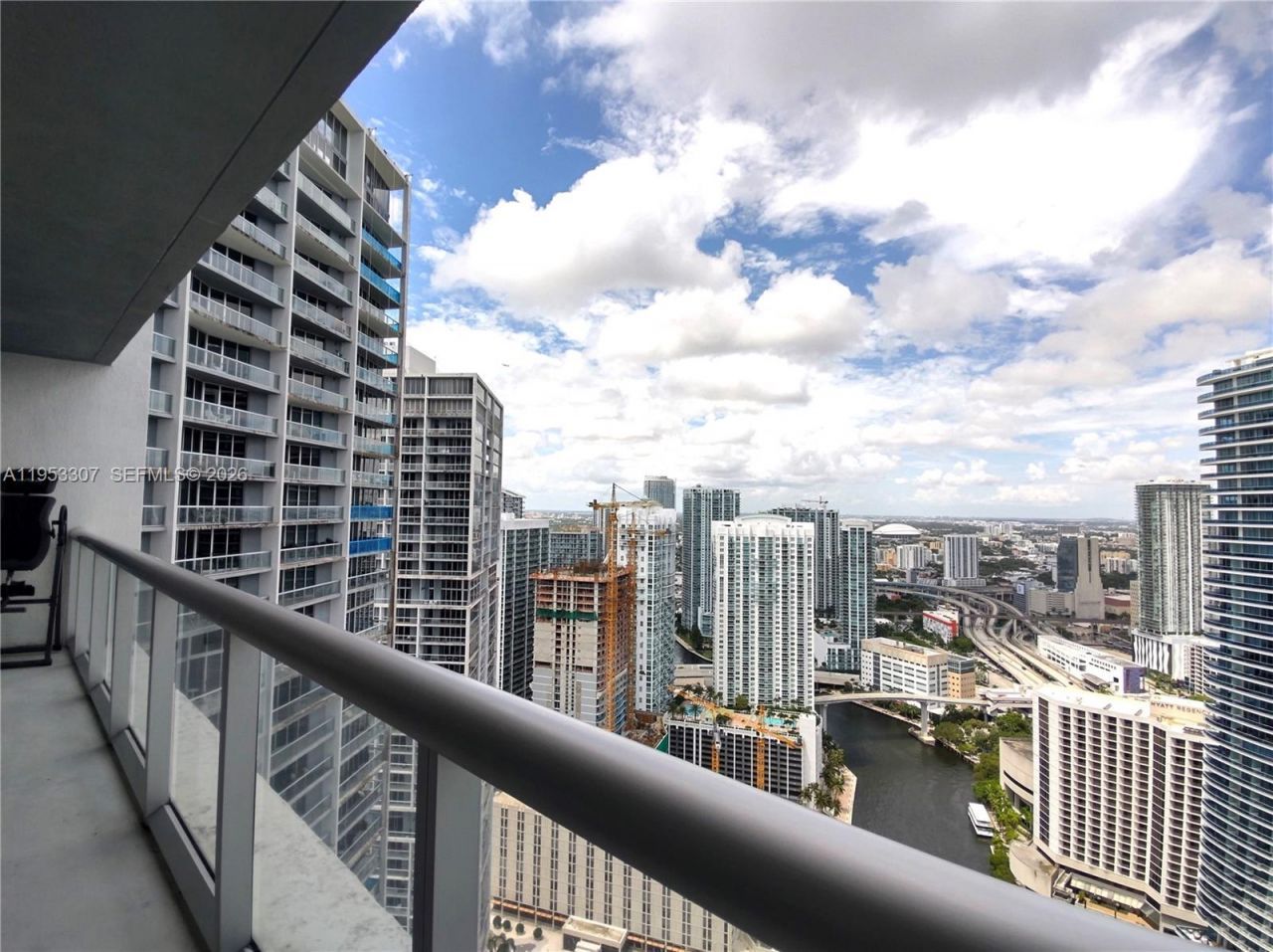 465 Brickell Ave, Unit 4402, Miami, FL 33131 Photo