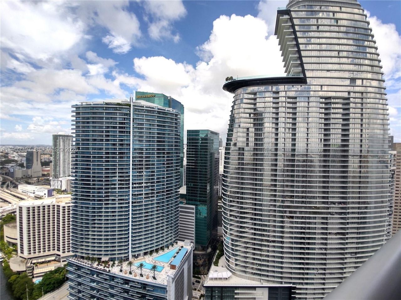 465 Brickell Ave, Unit 4402, Miami, FL 33131 Photo