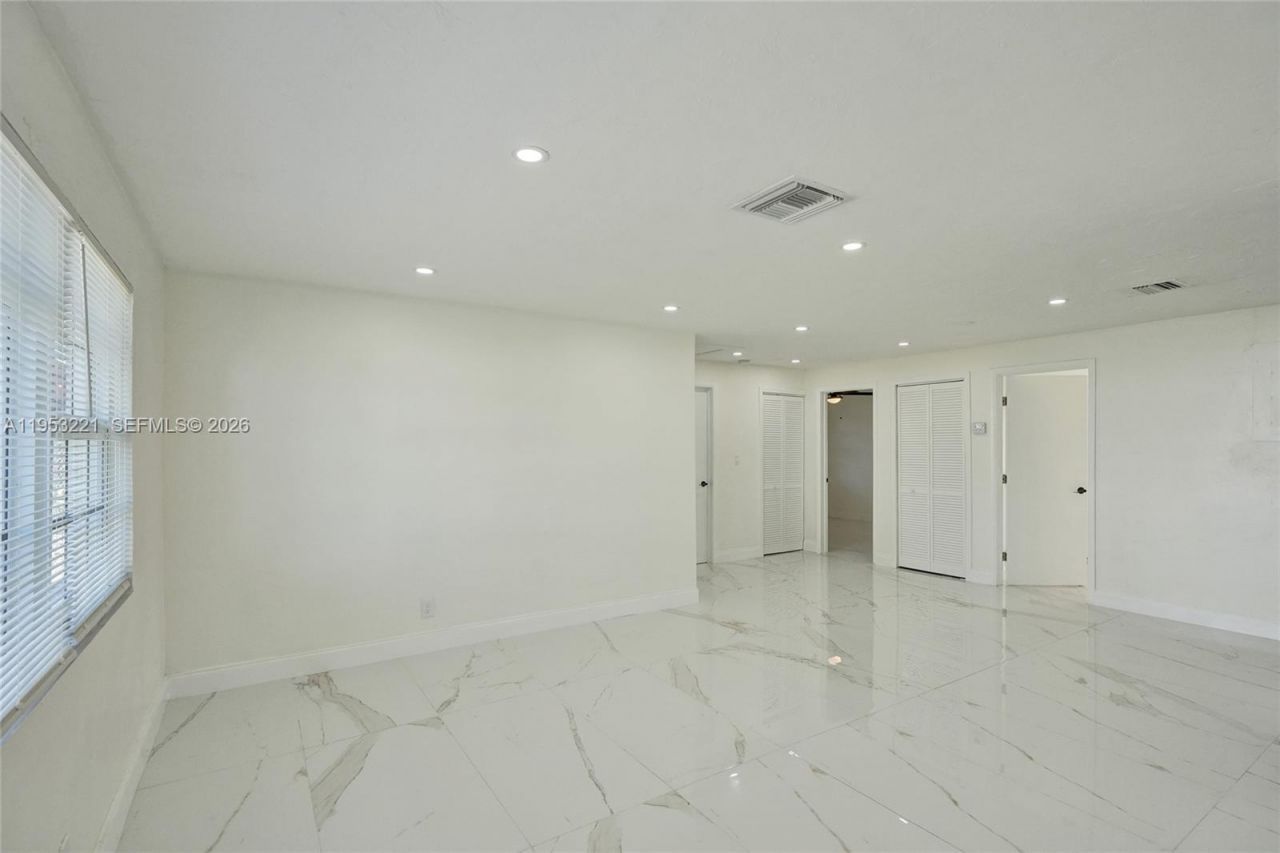 812 13th St, West Palm Beach, FL 33401 Photo