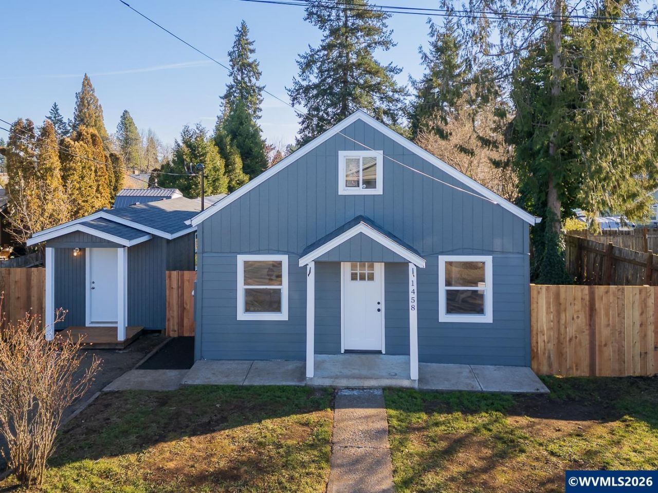 1458 SW Hill St, Dallas, OR 97338 Main Photo