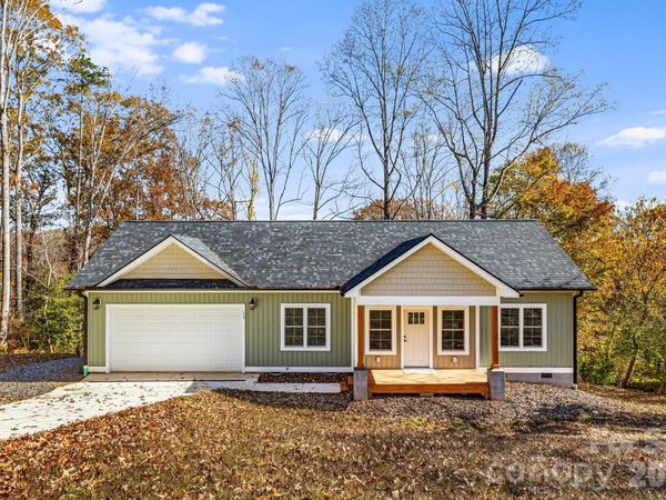 129 Brentwood Road, Morganton, NC 28655