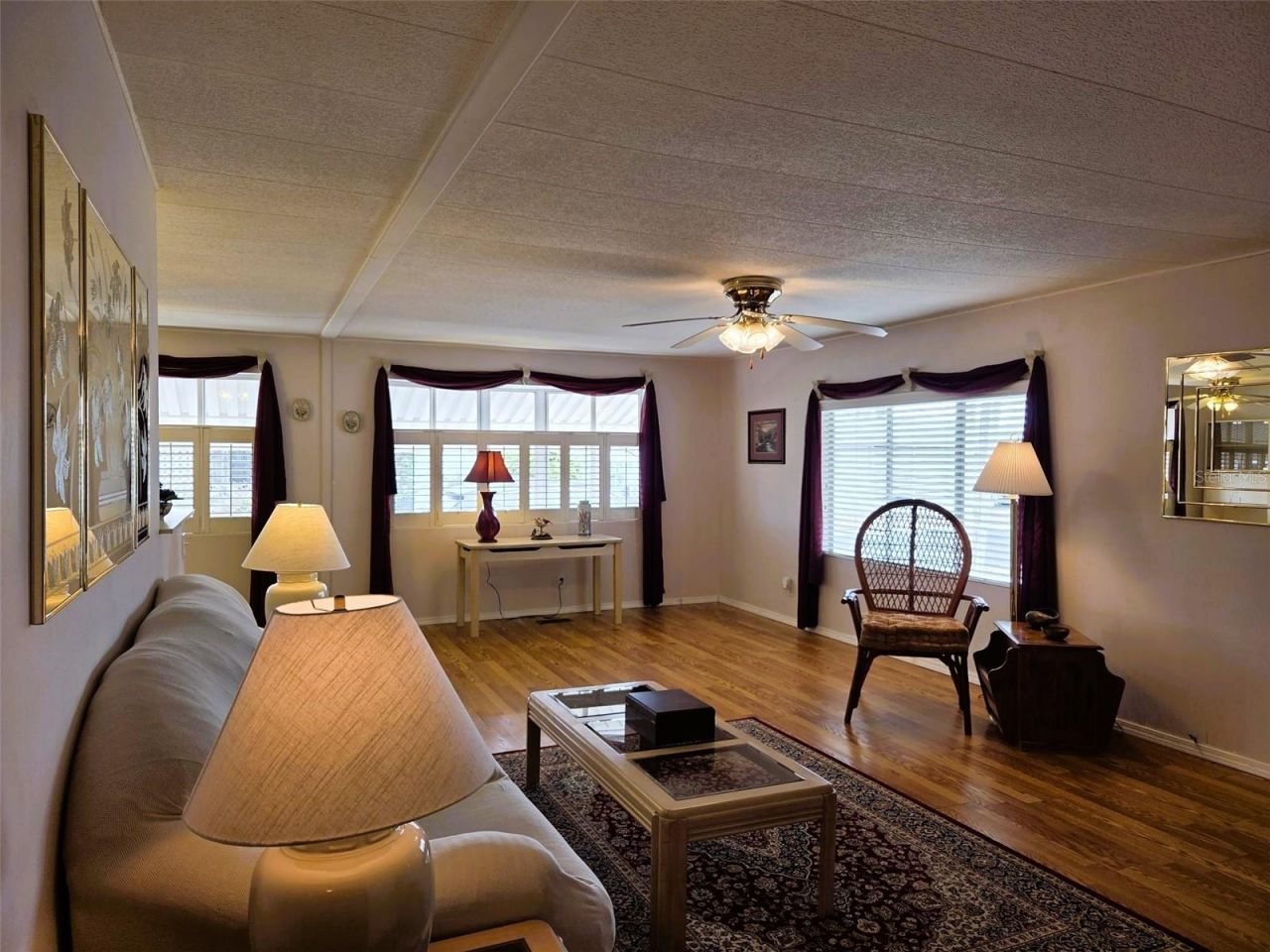 302 Oakwood Boulevard W, Sarasota, FL 34237 Photo