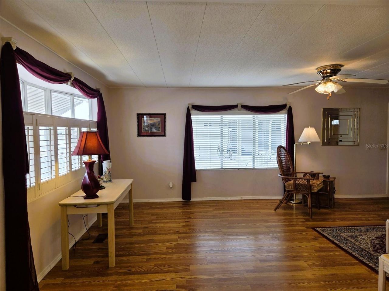 302 Oakwood Boulevard W, Sarasota, FL 34237 Photo