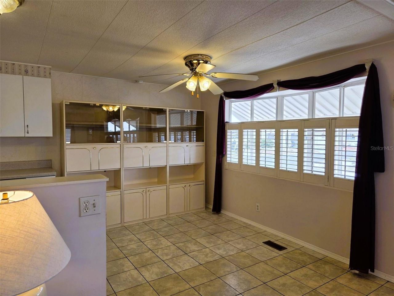 302 Oakwood Boulevard W, Sarasota, FL 34237 Photo