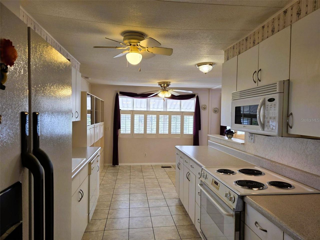 302 Oakwood Boulevard W, Sarasota, FL 34237 Photo