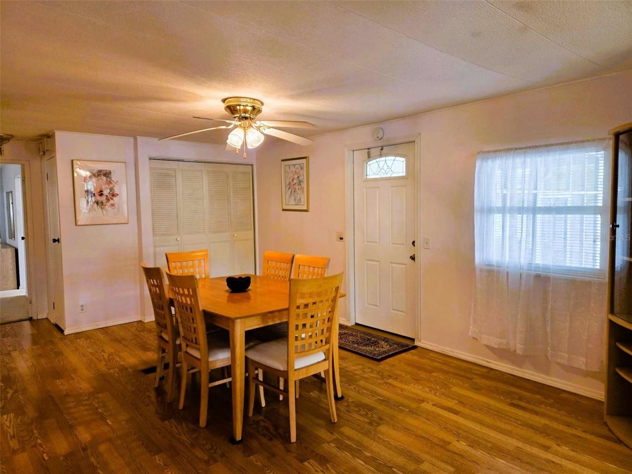 302 Oakwood Boulevard W, Sarasota, FL 34237 Photo