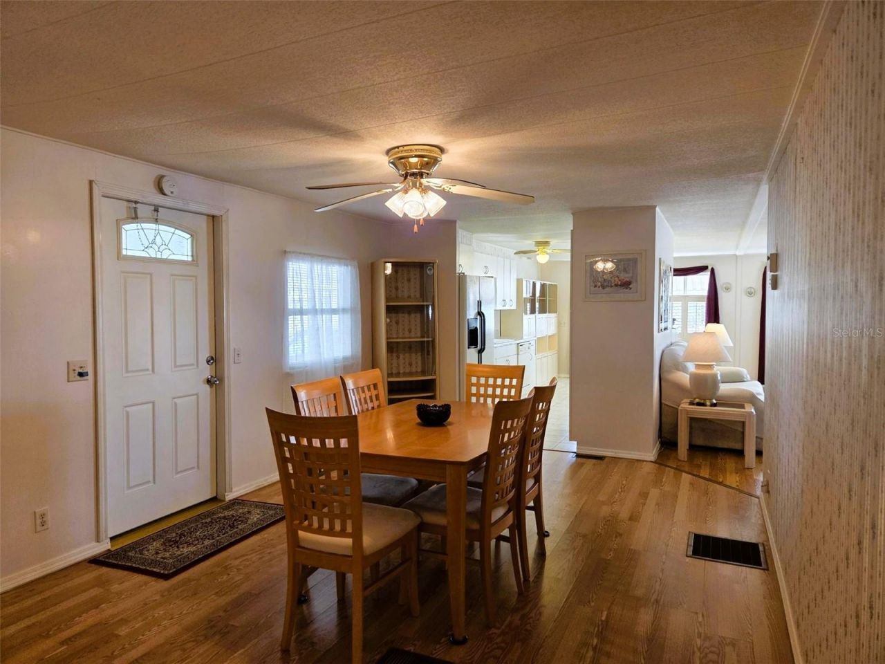 302 Oakwood Boulevard W, Sarasota, FL 34237 Photo