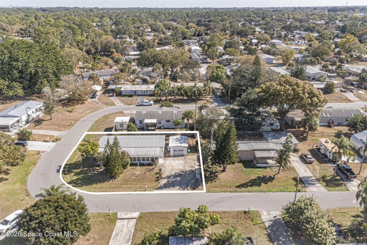 37 Sapphire Street, Melbourne, FL 32904 Photo