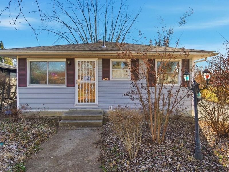 691 Colton Road, Columbus, OH 43207 Photo 1