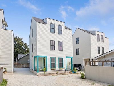 3 1/2 Maranda Holmes, Unit B, Charleston, SC 29403