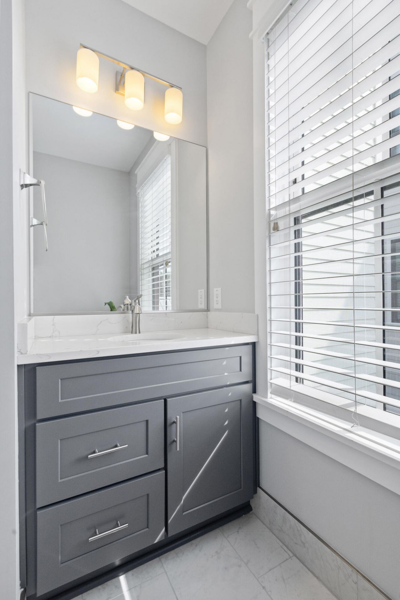 3 1/2 Maranda Holmes Photo 20