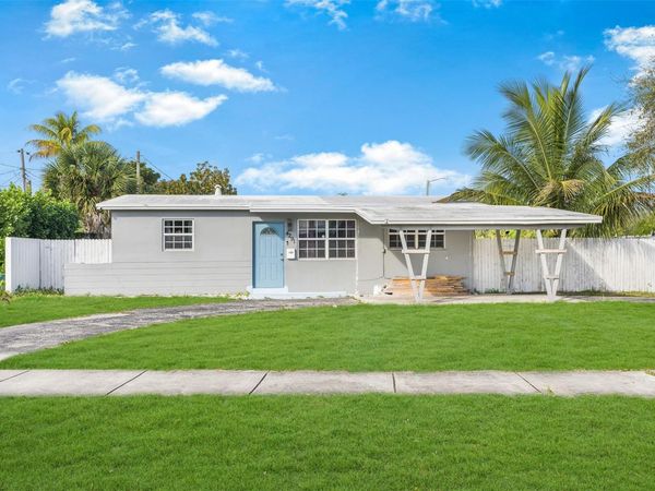 4291 NW 10th Ter, Fort Lauderdale, FL 33309