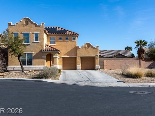 5866 Hollingshed Court, North Las Vegas, NV 89081