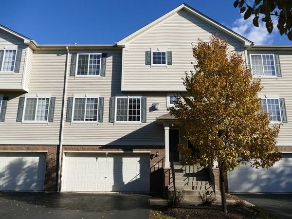 1829 Indian Hill Lane, Unit 1829, Aurora, IL 60503