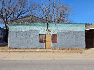 215 S Beckley Avenue, Dallas, TX 75203