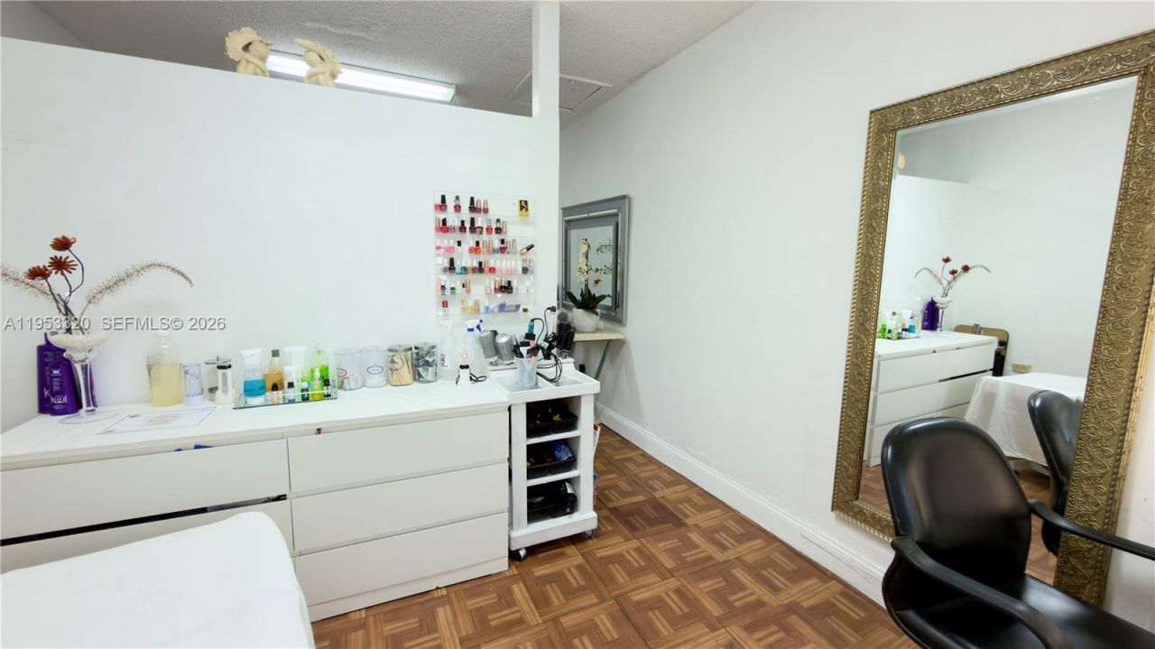 7220 SW 149th Ct, Miami, FL 33193 Photo