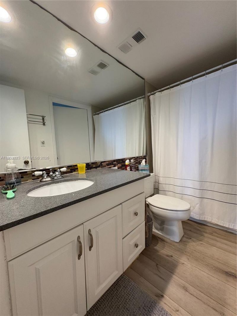 1470 NE 123rd St , Unit A1011, North Miami, FL 33161 Photo