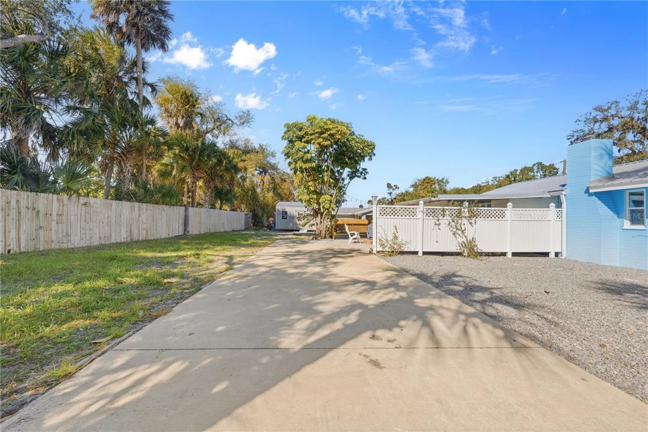1000 Faulkner Street, New Smyrna Beach, FL 32168 Photo