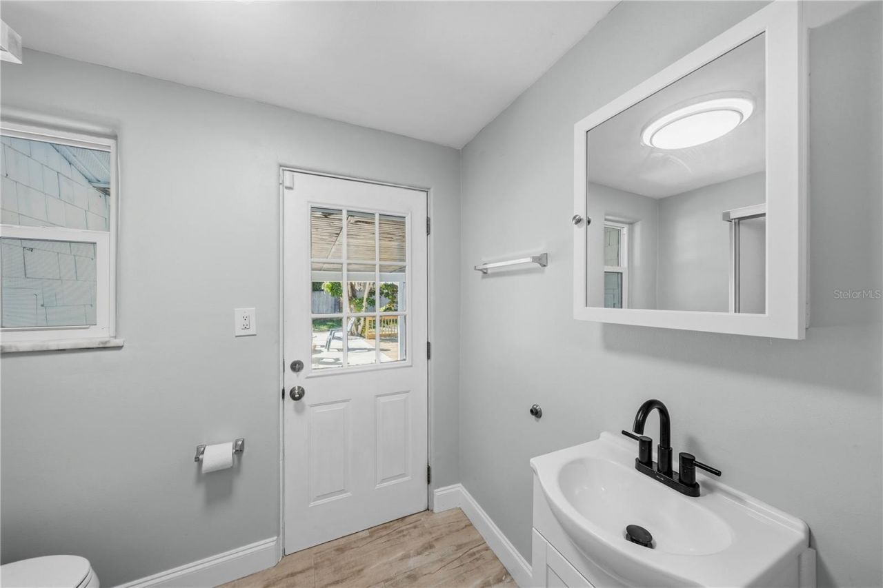 1000 Faulkner Street, New Smyrna Beach, FL 32168 Photo