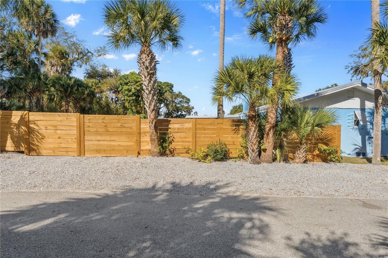 1000 Faulkner Street, New Smyrna Beach, FL 32168 Photo