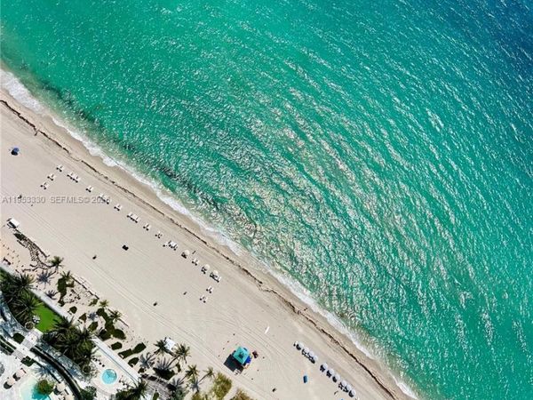 18975 Collins Ave , Unit 4404, Sunny Isles Beach, FL 33160