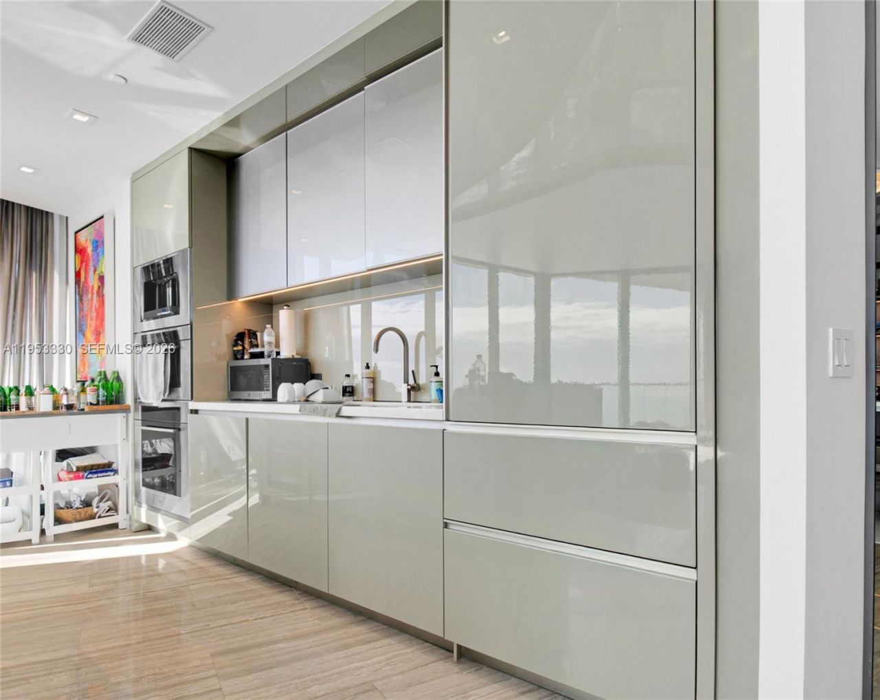 18975 Collins Ave , Unit 4404, Sunny Isles Beach, FL 33160 Photo